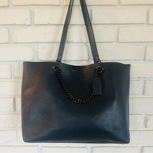 Coach Signature Chain Central Tote Midnight Navy